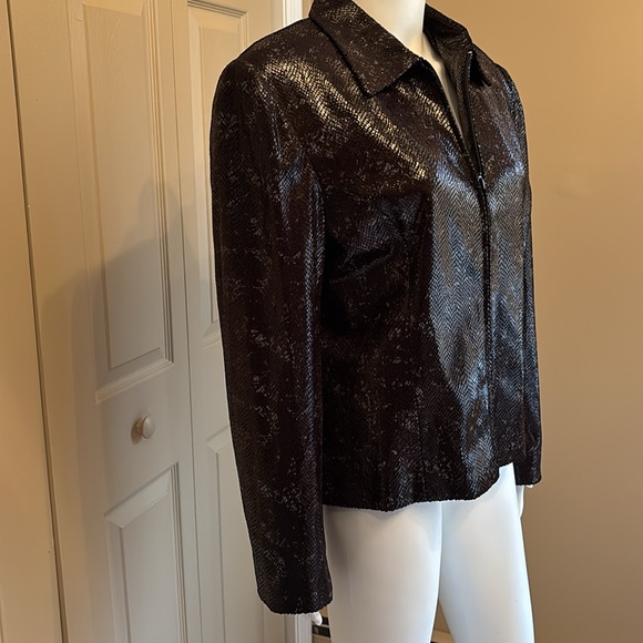 TOWN & TRAVEL faux snakeskin jacket - Picture 4 of 7